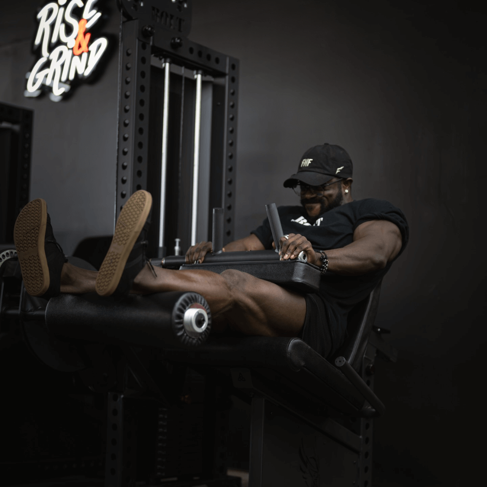 Adjustable Leg Extension & Leg Curl Combo detail image 3