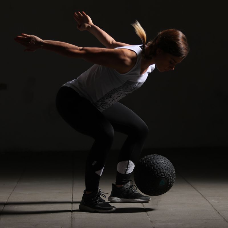 Slam Balls – Rubber Textured (Black / Blue) | LivePro detail image 2