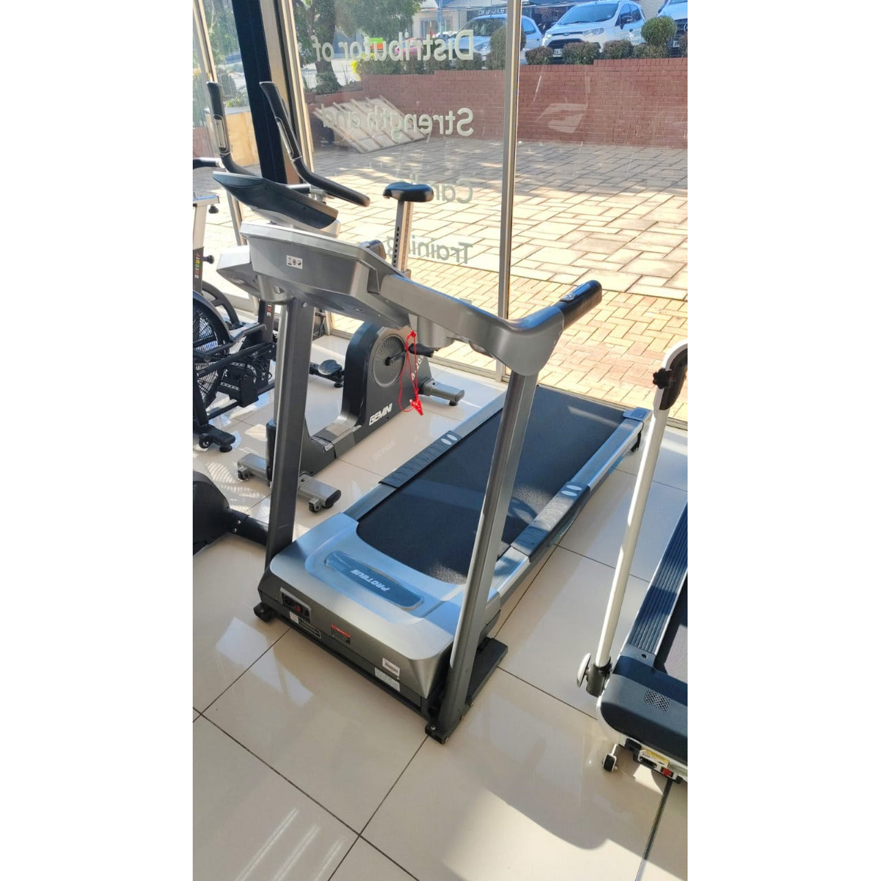 Professional Treadmill Cross 1700T detail image 2
