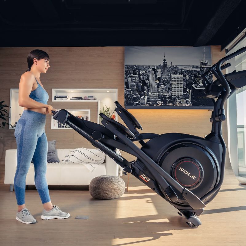 Sole Fitness E25 Elliptical 2024 detail image 6