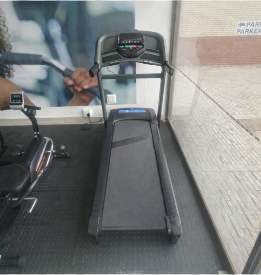 Pre Loved Horizon T101 Treadmill product image