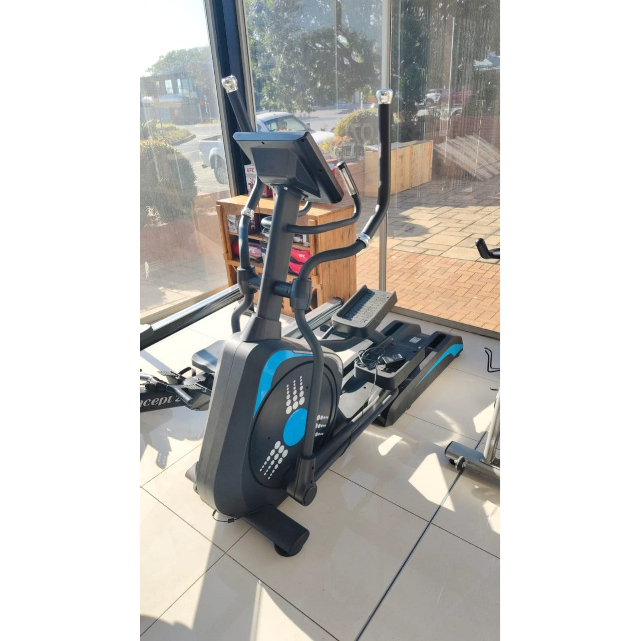 Pre Loved Tz Touch Screen Elliptical product image